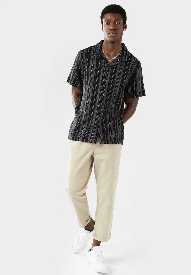 STRIPE - Hemd - Black 1 STRIPE - Hemd - Black