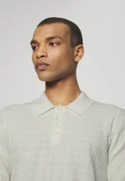 NAPLES - Poloshirt - Off White 10 NAPLES - Poloshirt - Off White -Sommerkleidung Für Herren 07a3b5a348224fb2b4fa11d4b0d5d8cd