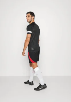 Nike Performance GALATASARAY STADIUM - Kurze Sporthose - Black/pepper Red/vivid Orange -Sommerkleidung Für Herren 12ac4685fa5949bf983ffd25804539aa