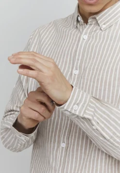 Indicode Jeans HANKO - Hemd - Greige 9 Indicode Jeans HANKO - Hemd - Greige -Sommerkleidung Für Herren 1cba7c6513ca4f869ba86c9073899e7b