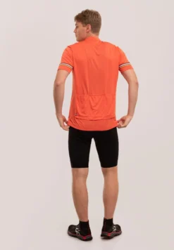 RUKKA RAIPIO - T-Shirt Print - Orange 8 RUKKA RAIPIO - T-Shirt Print - Orange -Sommerkleidung Für Herren 31757b4dbaf84478abfb34a3730d6443