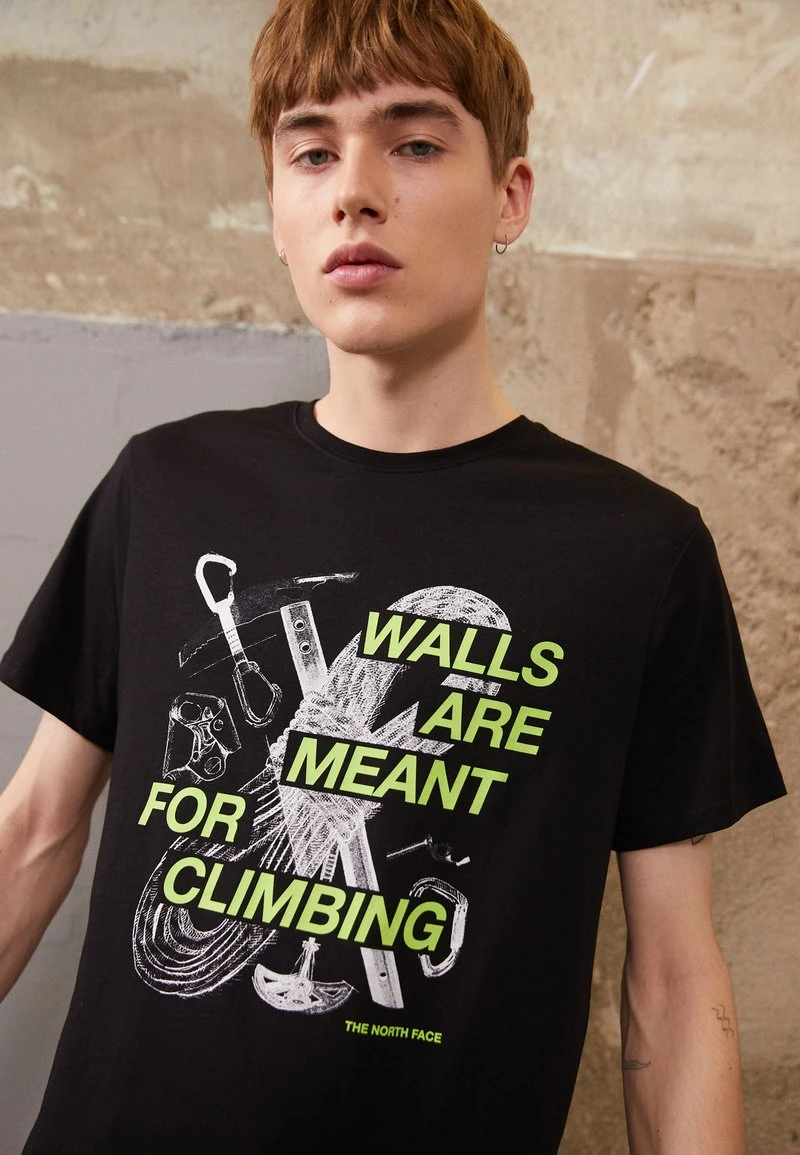 The North Face OUTDOOR GRAPHIC TEE - T-Shirt Print - Black 1 The North Face OUTDOOR GRAPHIC TEE - T-Shirt Print - Black