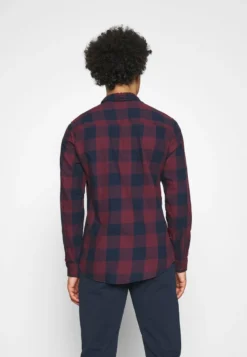 Jack & Jones JJEGINGHAM - Hemd - Port Royale 8 Jack & Jones JJEGINGHAM - Hemd - Port Royale -Sommerkleidung Für Herren 3620cb8e1e004eba809f0211bedd9019