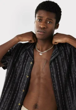 STRIPE - Hemd - Black 10 STRIPE - Hemd - Black -Sommerkleidung Für Herren 4b7f97d13e7c4ebfbc8808b5dc3a0044