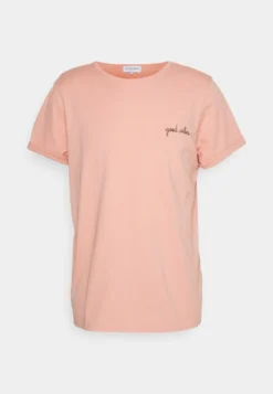 Maison Labiche TEE POITOU GOOD VIBES - T-Shirt Basic - Blush 10 Maison Labiche TEE POITOU GOOD VIBES - T-Shirt Basic - Blush -Sommerkleidung Für Herren 5323c14bc4fe4cdcba251eae244df4c7