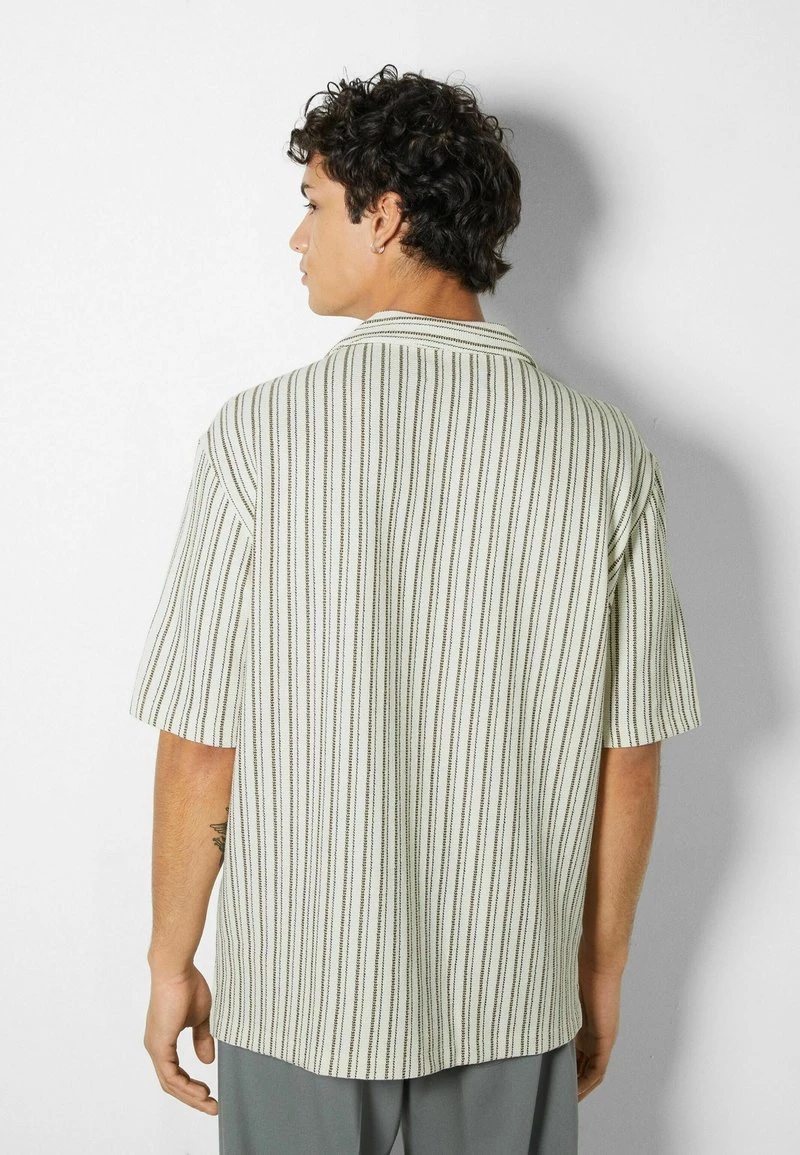 BERSHKA STRIPED RUSTIC SHORT SLEEVE - Hemd - Beige 3 BERSHKA STRIPED RUSTIC SHORT SLEEVE - Hemd - Beige – Bild 3