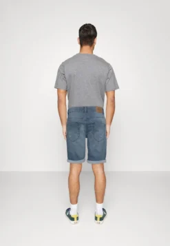Only & Sons ONSPLYJOGG - Jeans Shorts - Light Blue Denim 8 Only & Sons ONSPLYJOGG - Jeans Shorts - Light Blue Denim -Sommerkleidung Für Herren 7c3de1cfadd74230a30d76601536bacb