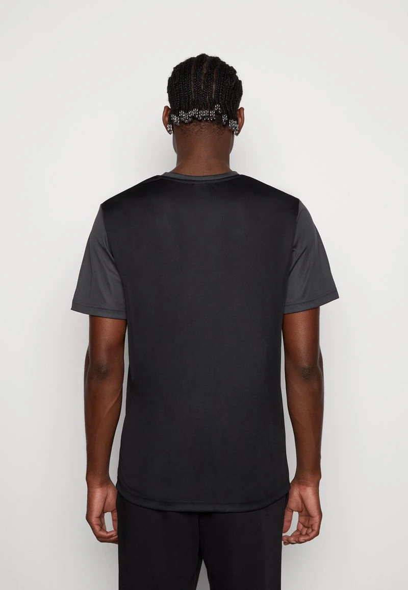 Nike Sportswear REPEAT TEE - T-Shirt Print - Black/grey/white 3 Nike Sportswear REPEAT TEE - T-Shirt Print - Black/grey/white – Bild 3