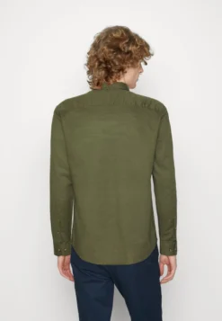 Jack & Jones JJSLUB - Hemd - Olive Night 8 Jack & Jones JJSLUB - Hemd - Olive Night -Sommerkleidung Für Herren 9646361b1ccc49a9850a78cbd060891b