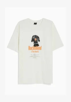 BERSHKA SHORT SLEEVE - T-Shirt Print - White 10 BERSHKA SHORT SLEEVE - T-Shirt Print - White -Sommerkleidung Für Herren 9f8001ef1ca04a26878eff4a8981ed7d