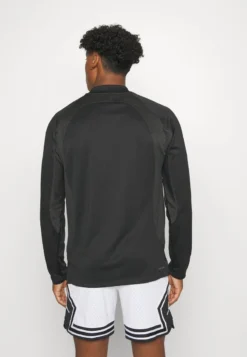Jordan Langarmshirt - Black 8 Jordan Langarmshirt - Black -Sommerkleidung Für Herren ae8d254701b9490782f600873fbf20d7