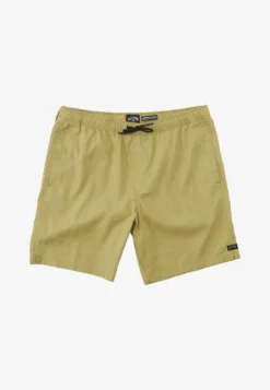 Billabong SURFTREK HEMP - ELASTISCHE, FUNKTIONELLE - Shorts - Yucca