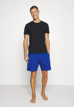 Selected Homme SLHNEWPIMA O NECK TEE 3 PACK - T-Shirt Basic - Black -Sommerkleidung Für Herren c23cfd40254548eeaec3b2378d4bb405 1