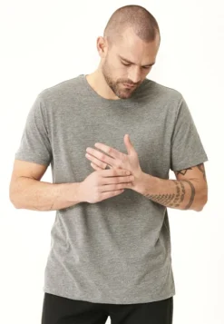 SLIM FIT PACKED - T-Shirt Basic - Grey Melange 9 SLIM FIT PACKED - T-Shirt Basic - Grey Melange -Sommerkleidung Für Herren cdd50e4a890442e087fb632524e94aa0