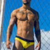 NEMO - Badehose Slip - Yellow