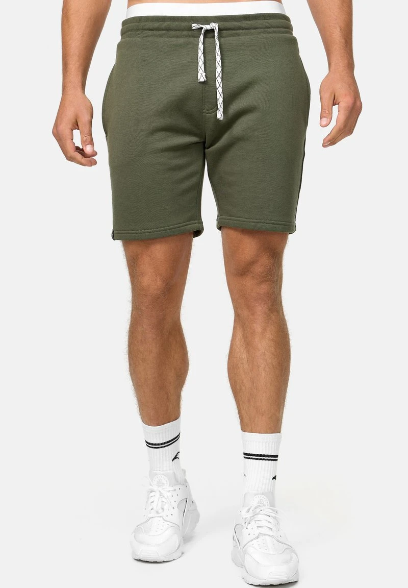 Indicode Jeans ALDRICH - Shorts - Green 1 Indicode Jeans ALDRICH - Shorts - Green