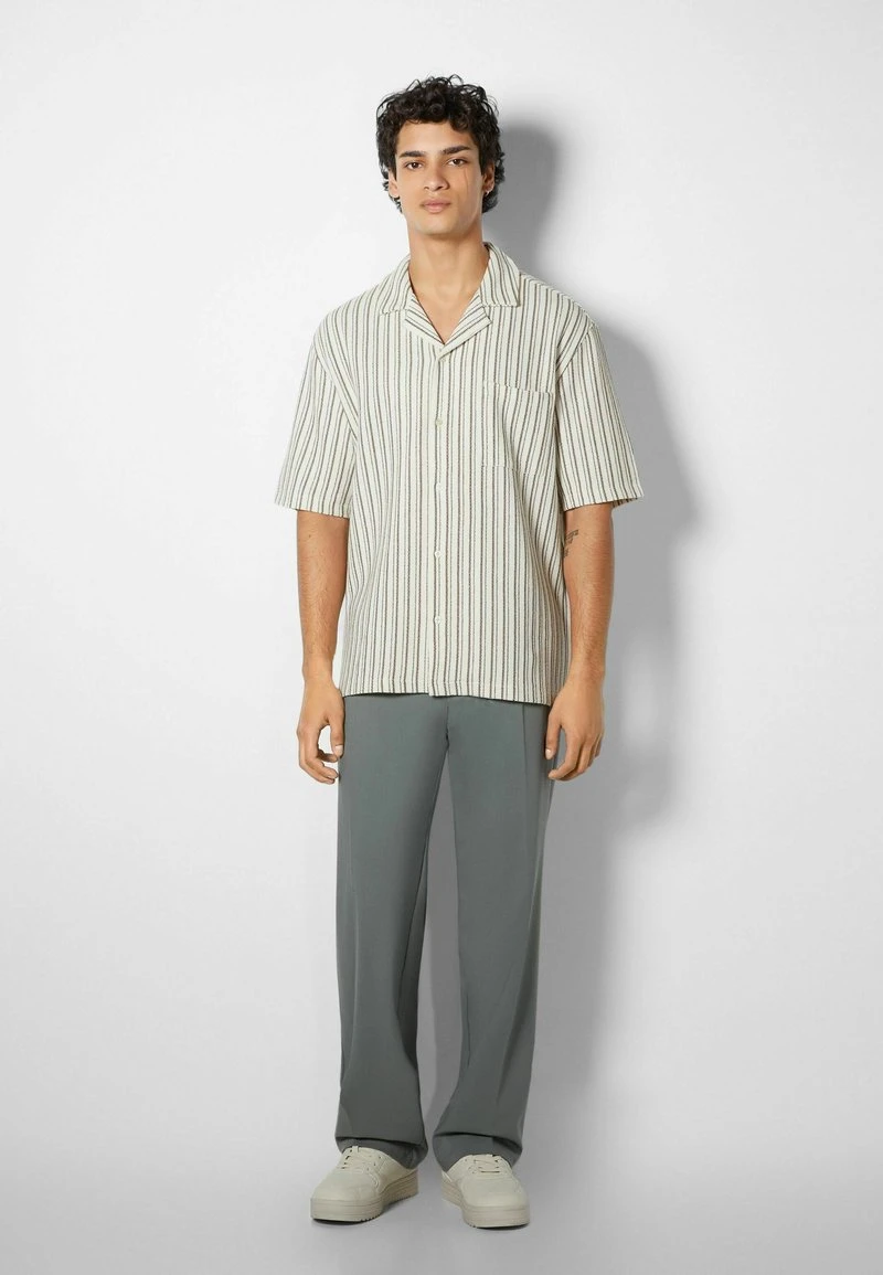 BERSHKA STRIPED RUSTIC SHORT SLEEVE - Hemd - Beige 2 BERSHKA STRIPED RUSTIC SHORT SLEEVE - Hemd - Beige – Bild 2